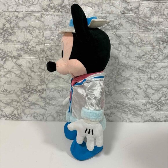 TOKYO Disney 26\'\' Big Mickey plush Christmas limited edition